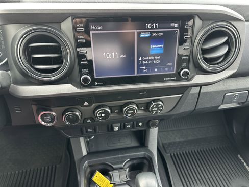 Used 2020 Toyota Tacoma TRD Off-Road image 22