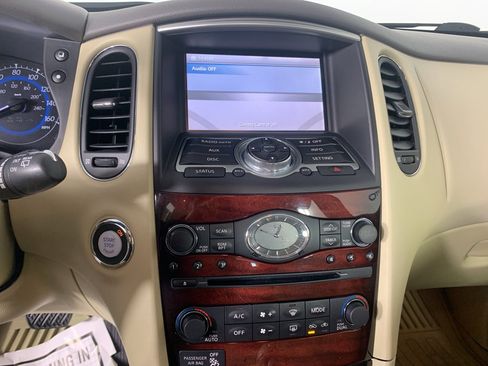 Used 2015 INFINITI QX50 Journey image 26