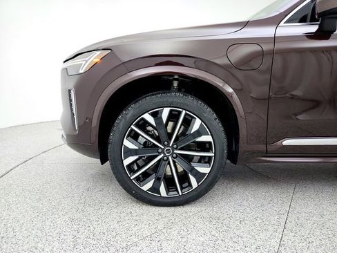 New 2026 Volvo XC90 T8 Ultra w/ Protection Package Premier image 26