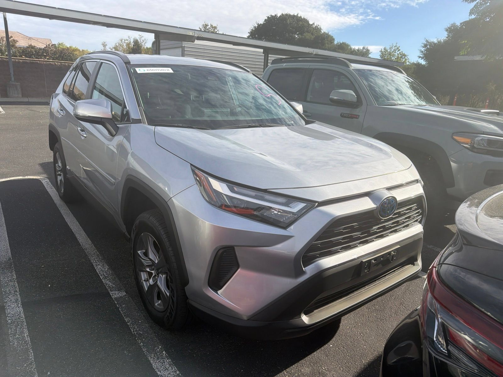 Used 2023 Toyota RAV4 LE AWD/4WD image 2