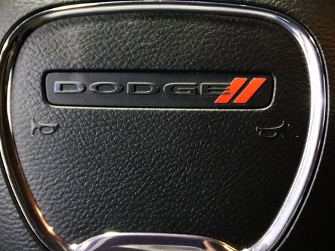 Used 2022 Dodge Durango GT image 38