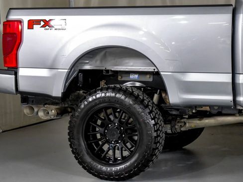 Used 2020 Ford F250 Lariat w/ Lariat Ultimate Package image 7