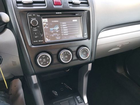 Used 2014 Subaru Forester 2.5i Premium image 11