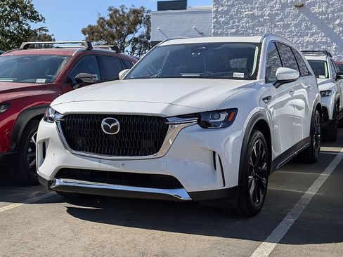 Used 2024 MAZDA CX-90 Plug-In Hybrid w/ Premium Pkg AWD/4WD image 7