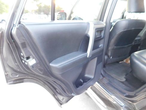Used 2011 Toyota 4Runner Limited AWD/4WD image 19