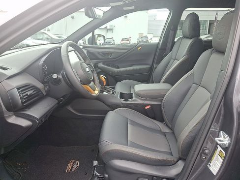 Used 2025 Subaru Outback Wilderness AWD/4WD image 13