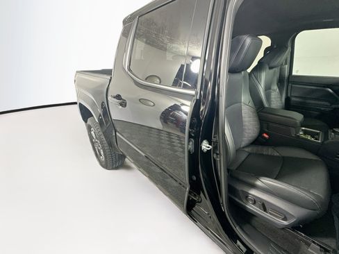 Used 2025 Toyota Tacoma TRD Sport w/ TRD Sport Premium Package RWD image 28