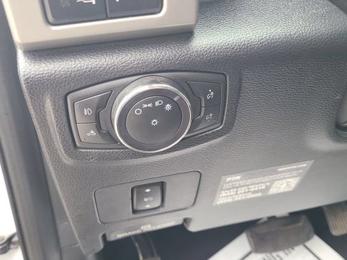 Used 2021 Ford F250 Lariat w/ Lariat Value Package AWD/4WD image 24