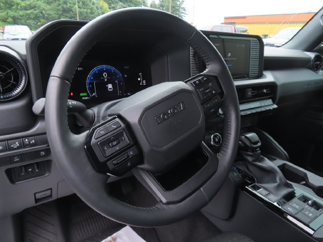 Used 2025 Toyota Land Cruiser 1958 AWD/4WD image 15