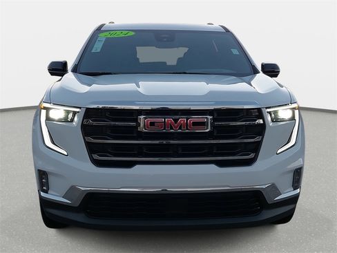 Used 2024 GMC Acadia Elevation image 2