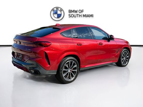 Certified 2023 BMW X6 xDrive40i w/ Executive Package image 7