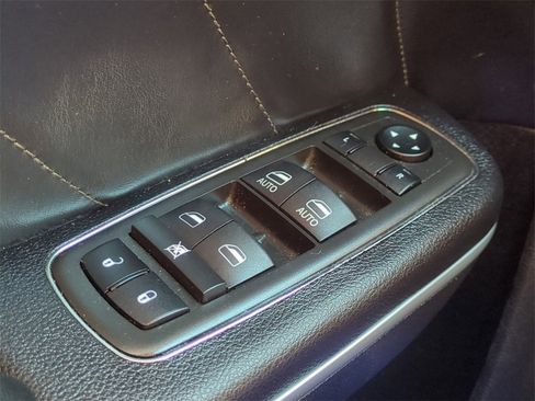 Used 2021 Dodge Charger R/T w/ Plus Group image 26