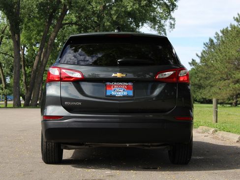 Used 2020 Chevrolet Equinox LS w/ LS Convenience Package FWD image 6
