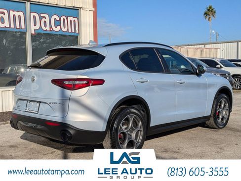Used 2022 Alfa Romeo Stelvio Sprint image 4