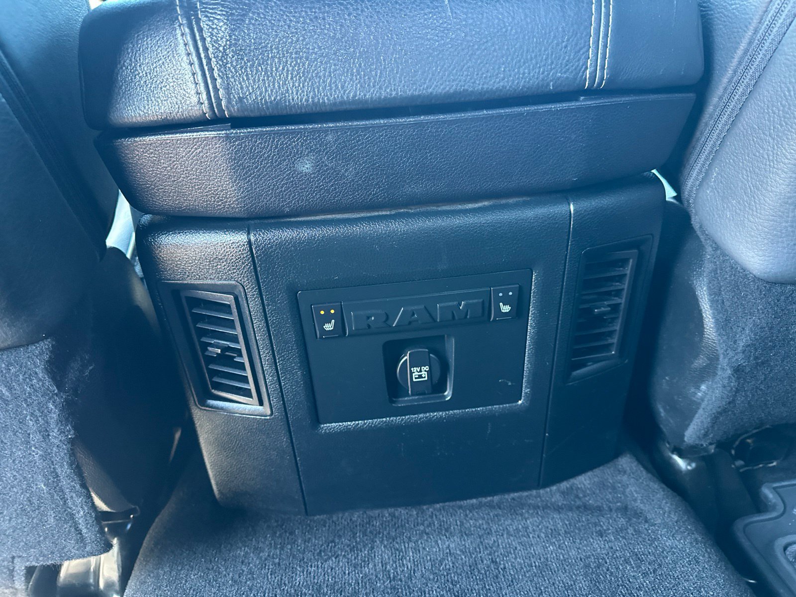 Used 2017 RAM 1500 Limited AWD/4WD image 25