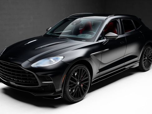 Used 2023 Aston Martin DBX 707 AWD/4WD image 5