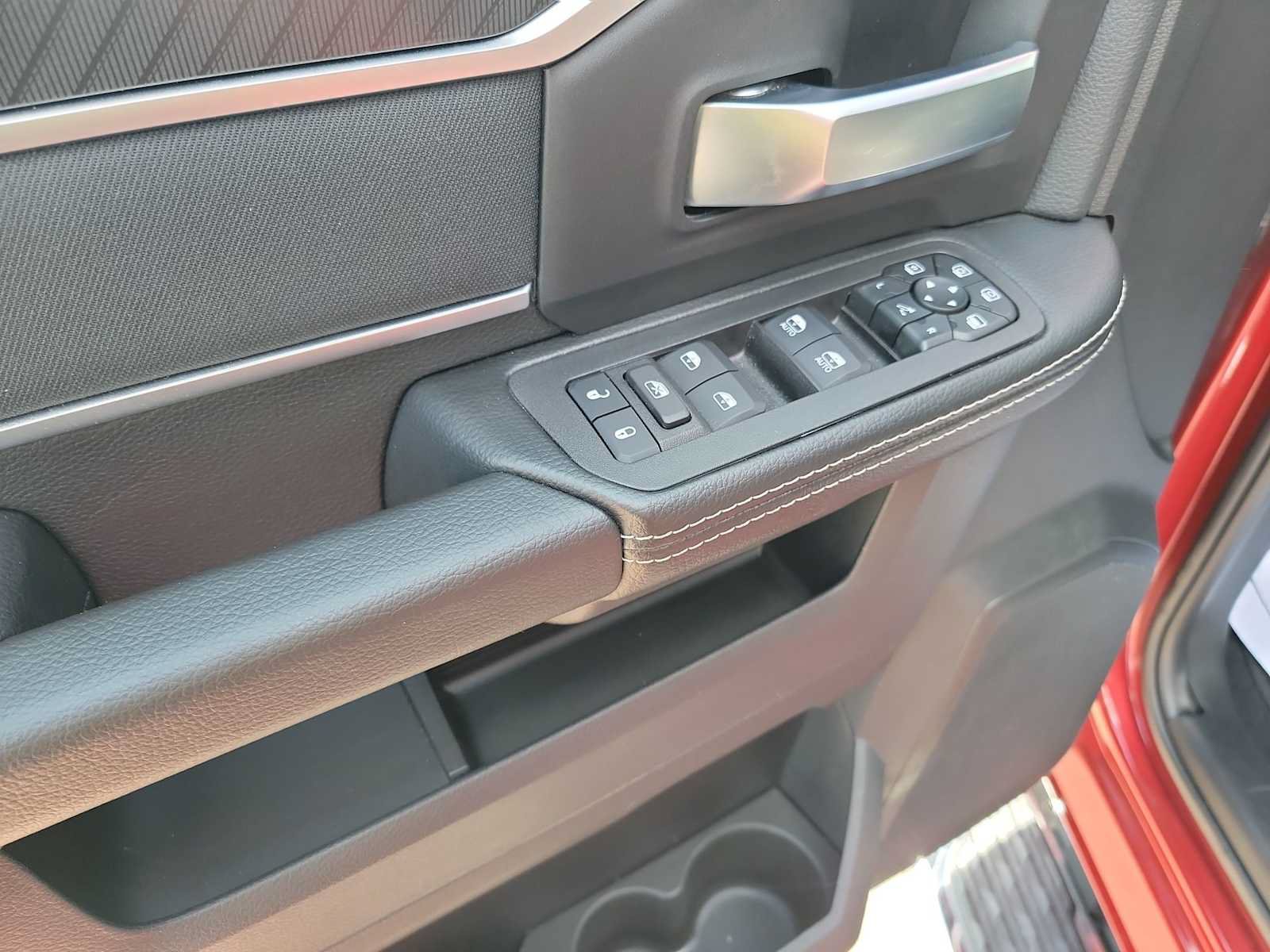 Used 2026 RAM 2500 Big Horn AWD/4WD image 13