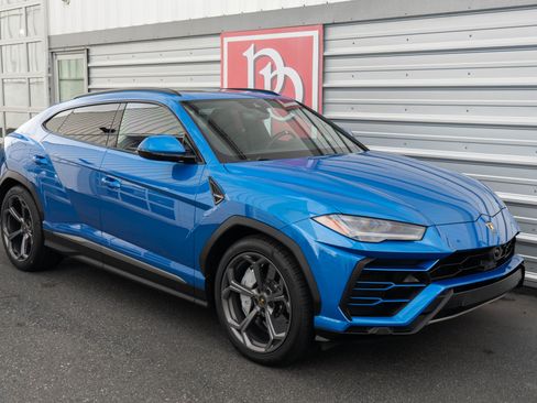 Used 2021 Lamborghini Urus image 36