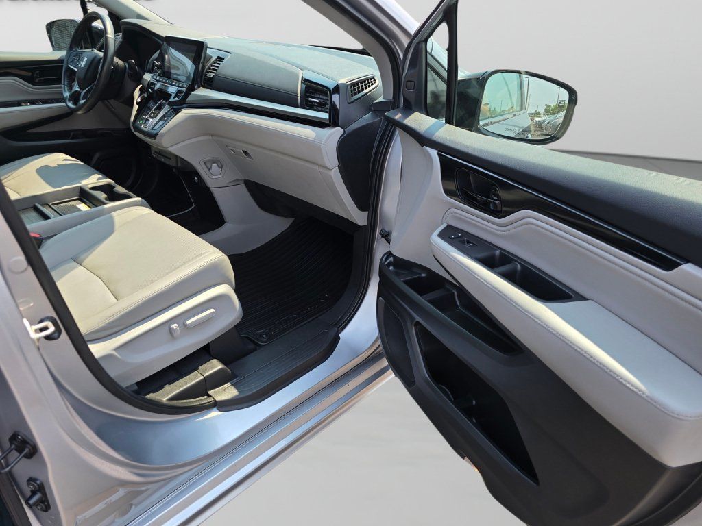 Used 2018 Honda Odyssey Elite image 51