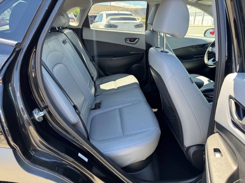 Used 2019 Hyundai Kona Limited AWD/4WD image 5