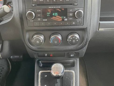 Used 2017 Jeep Patriot Sport w/ Power Value Group image 16