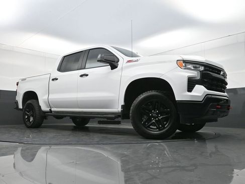 Used 2023 Chevrolet Silverado 1500 LT Trail Boss w/ Protection Package image 24