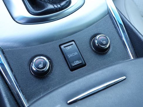 Used 2013 INFINITI G37 x w/ Premium Pkg image 29