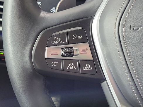 Certified 2023 BMW X5 xDrive45e w/ Executive Package image 13