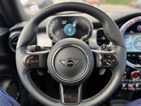 Used 2023 MINI Cooper S image 16