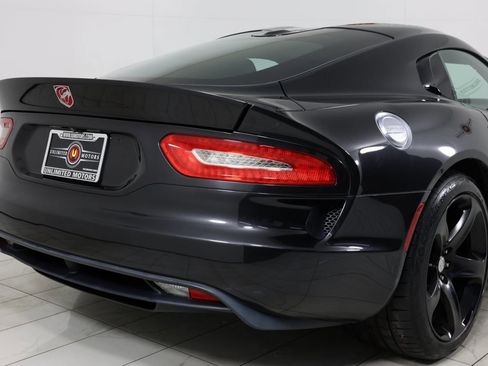 Used 2014 SRT Viper SRT-10 image 33