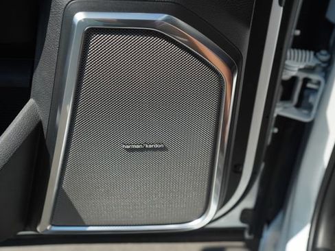 New 2026 RAM 2500 Laramie AWD/4WD image 30