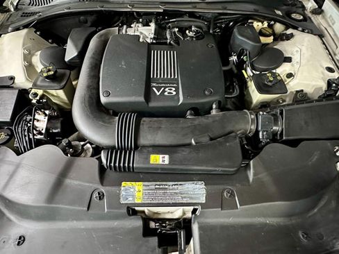 Used 2002 Ford Thunderbird Deluxe image 29