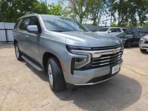 Used 2025 Chevrolet Tahoe LT image 5