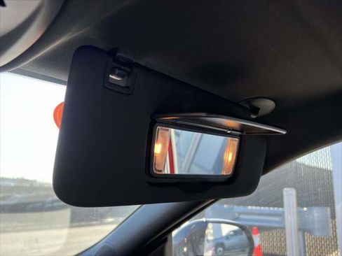 Used 2024 Buick Envista Sport Touring w/ Convenience I Package image 32