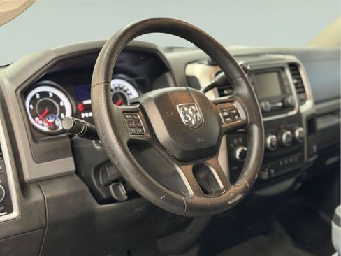 Used 2017 RAM 2500 SLT image 20