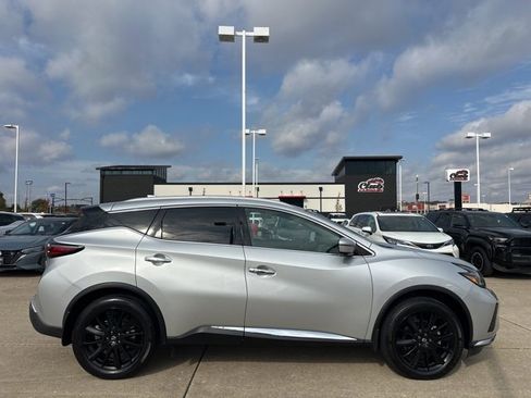 Used 2023 Nissan Murano Platinum w/ Cargo Package image 3