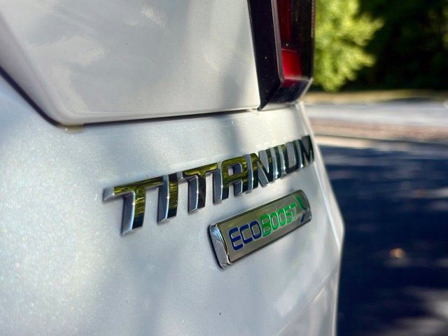 Used 2017 Ford Escape Titanium FWD image 16