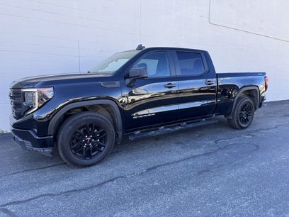 Used 2023 GMC Sierra 1500 Pro w/ Graphite Edition
