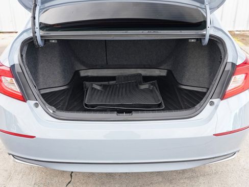 Used 2022 Honda Accord Sport image 9