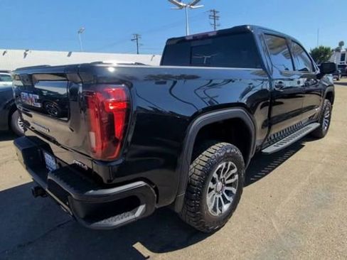 Certified 2023 GMC Sierra 1500 AT4 w/ AT4 Premium Package image 8