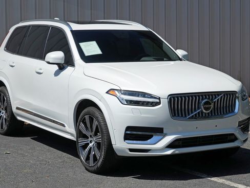 Used 2024 Volvo XC90 T8 Ultimate w/ Protection Package Premier AWD/4WD image 58