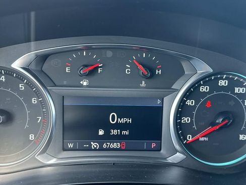 Certified 2023 Chevrolet Traverse LT FWD image 11