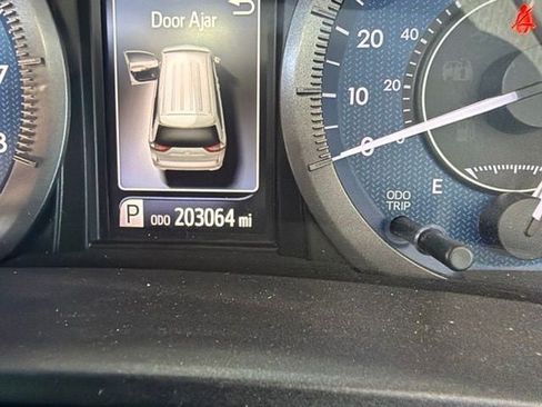 Used 2020 Toyota Sienna XLE Premium FWD image 7