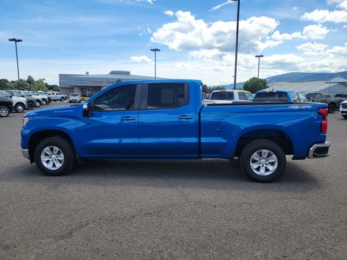 Used 2023 Chevrolet Silverado 1500 LT AWD/4WD image 13