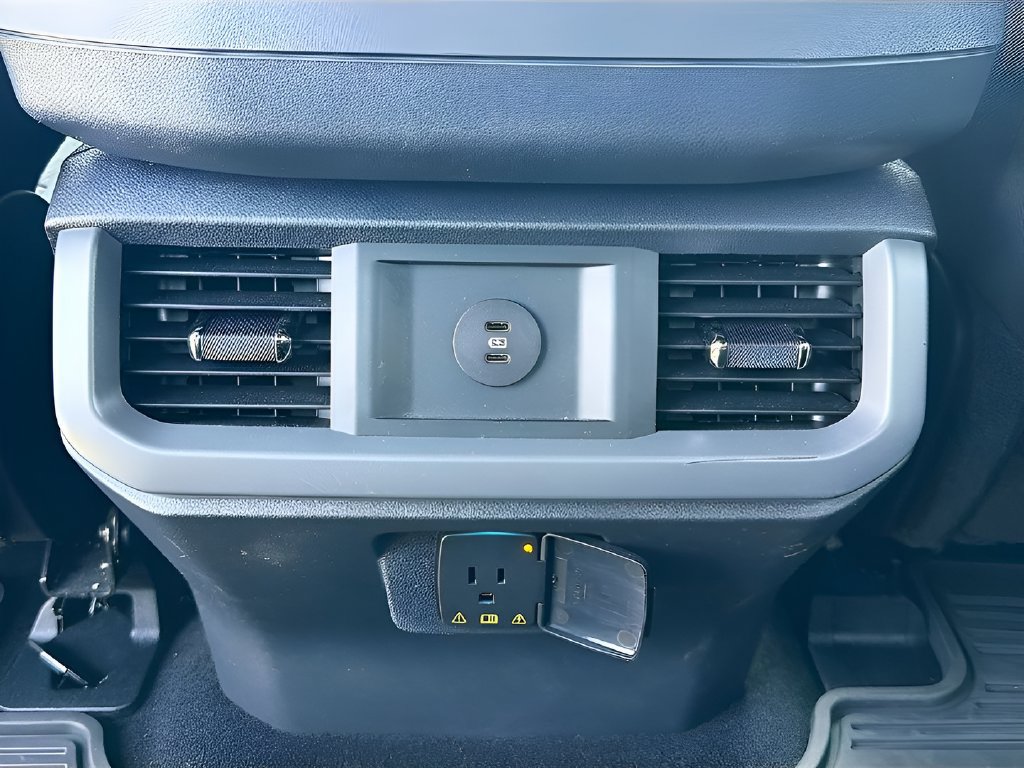 Used 2025 Ford F150 XLT w/ Equipment Group 301A Standard AWD/4WD image 23
