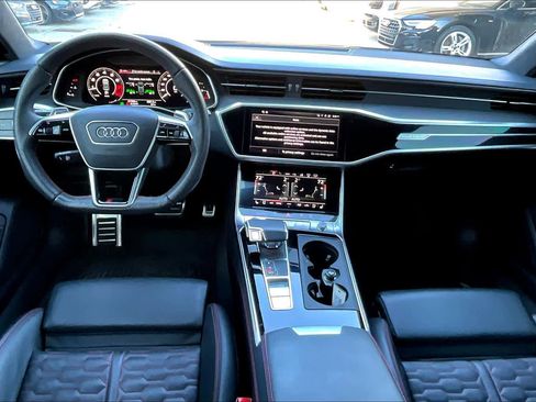 Used 2024 Audi RS 7 Performance image 13