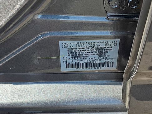 Used 2022 Nissan Sentra SR w/ SR Premium Package FWD image 36