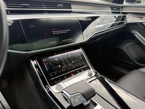 Used 2022 Audi A8 L 3.0T AWD/4WD image 34