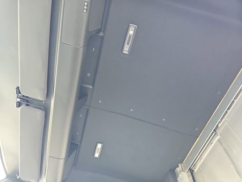 New 2025 Chevrolet Brightdrop 400 image 28