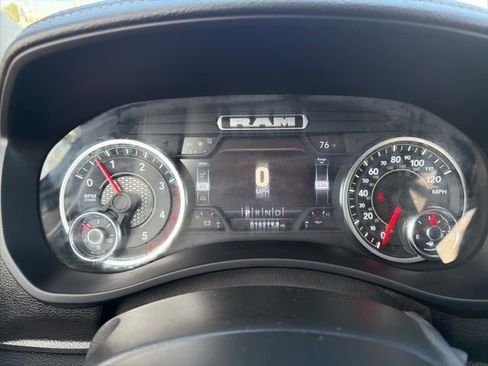 Used 2024 RAM 2500 Laramie AWD/4WD image 22